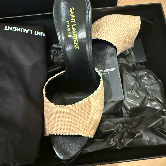 Saint Laurent Black and Cream Heels size 37 - Picture 4 of 5